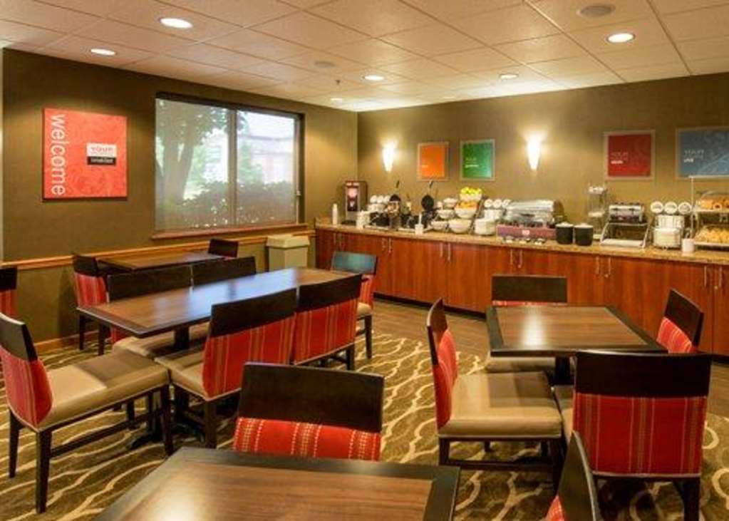 Comfort Suites Springfield Riverbend Medical Restaurant foto